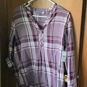 Women’s multi colored shirt